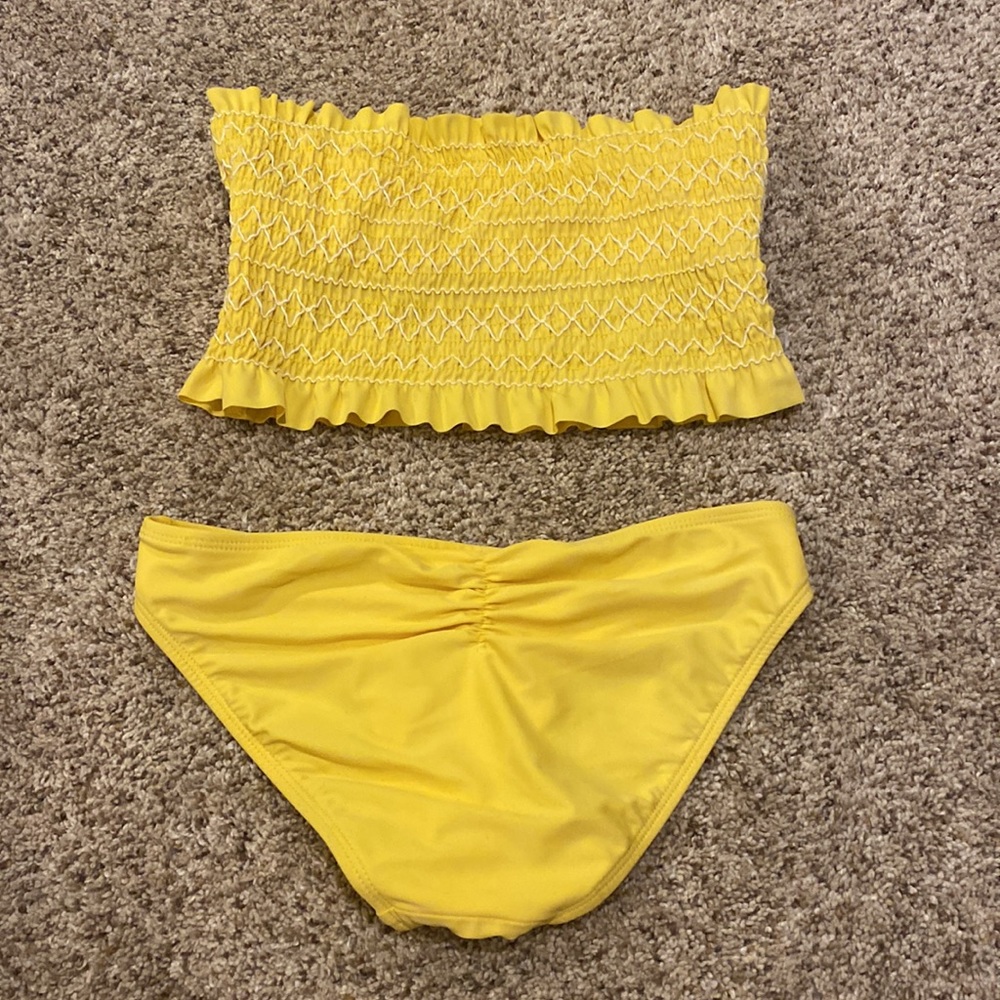 Xhilaration Strapless Bikini Top Smocked Yellow White - Picture 5 of 5